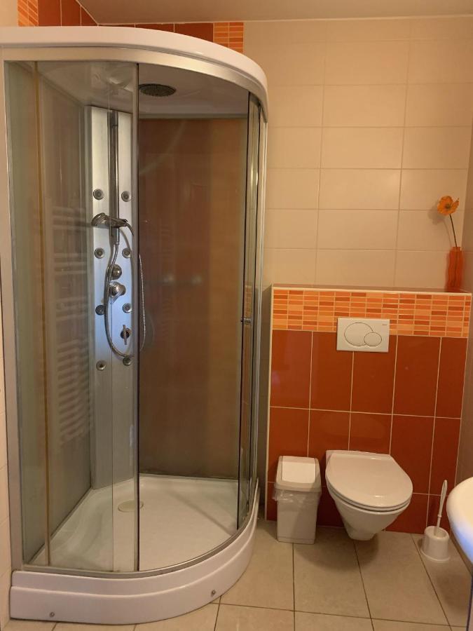 Bed and Breakfast Tündérszikla Panzió Pilisjaszfalu Esterno foto